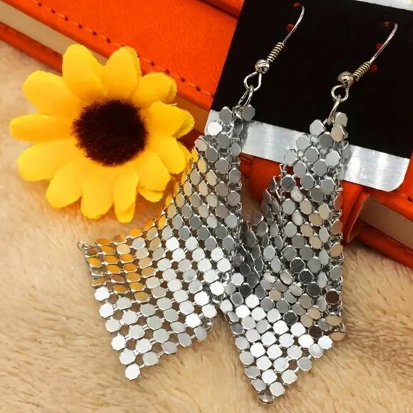 Earrings Mesh Tassel Metallic Sequin Glam Trendy Y2K Elegant Retro Disco Stylish - Picture 2 of 2